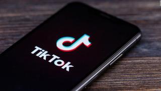 TikTok scapă de interdicţia din SUA, este cumpărat de Oracle şi Walmart