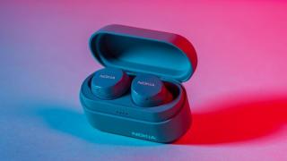 Nokia lansează căștile wireless Power Earbuds Lite și o boxă portabilă; Aflăm cât costă și când vine Nokia 8.3 5G în România