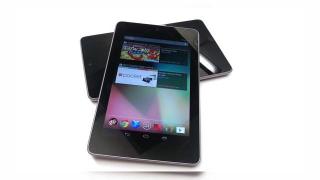 Tableta Google Nexus 7 se vinde foarte bine la retaileri, promite vânzări mari către clienți