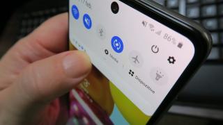 Samsung Galaxy A71 primește acum actualizarea la OneUI 2.5 și patch de securitate pe octombrie