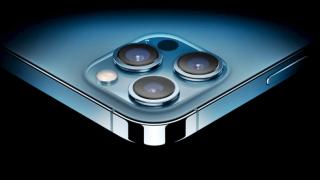 Ți-ai cumpărat iPhone 12? Iată aici câteva huse interesante pentru noua ta achiziție