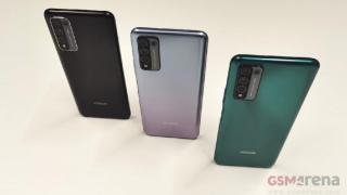 Un telefon Honor X misterios apare în fotografii reale; Avem 3 variante de culoare şi o cameră quad