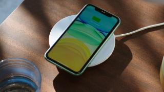 Cât RAM are iPhone 12 şi care sunt diferenţele faţă de variantele Pro? Avem răspunsul!