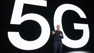 Eșecul prezentării iPhone 12 se simte la Bursă: Apple pierde 81 miliarde de dolari din valoare