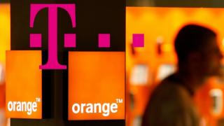 Orange achiziționează divizia de servicii fixe a Telekom pentru suma de 500 de milioane de euro. Ce se întâmplă cu abonații?