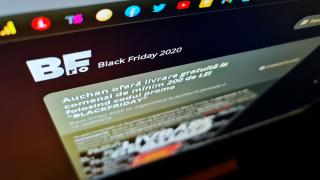 Mobicast #332: Dezbatere "Cumpărăm ceva de Black Friday 2020?"; Noi telefoane Motorola, scăpări Galaxy S21, impresii Wild Rift, Spider-Man Miles Morales