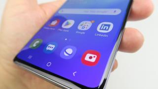 One UI 3.0 are beta-ul amânat pe telefoanele Samsung Galaxy S10 şi alte modele din cauza consumului mare de energie