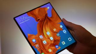 Huawei Mate X2 apare listat pe site-ul de certificări TENAA alături de un model necunoscut; Ne apropiem de lansarea unui nou pliabil Huawei?