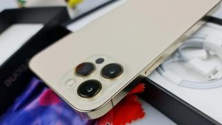 iPhone 12 Pro Max în versiunea cu suport dual SIM fizic este disponibil la vânzare pe plan local