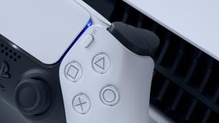 Consola Sony PlayStation 5 ajunge începând de astăzi la QuickMobile; Disponibilă în ambele variante (BluRay și Digital)
