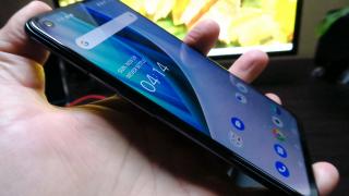 OnePlus Nord N10 5G Unboxing: primul telefon OnePlus de buget păstrează 5G-ul şi ecranul de 90 Hz (Video)