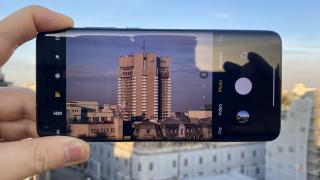 Am pus mâna pe Xiaomi Mi 10 Ultra, telefonul aniversar Xiaomi, cu zoom 120X, încărcare la 120W (Ediţia transparentă)