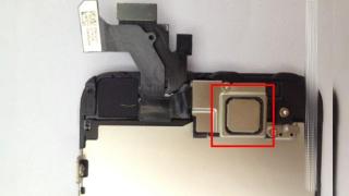 Noi imagini cu iPhone 5 dezvăluie prezența unui chip NFC
