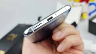 Xiaomi Mi 10T Pro 5G: Acustică stereo dezechilibrată, fără recorduri