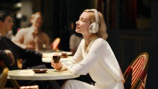 Huawei aduce în România noile căşti FreeBuds Studio şi ochelarii Huawei x Gentle Monster Eyewear II, cu capacităţi audio de top