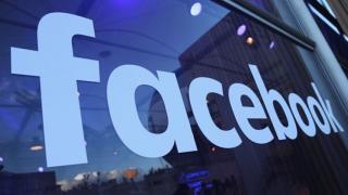 Facebook ar putea fi forţată să vândă Instagram şi WhatsApp; Este dată în judecată de FTC în SUA
