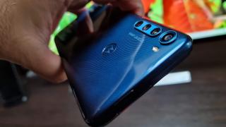 Top 5 motive pentru achiziţionarea unui telefon 5G şi câteva modele recomandate din portofoliul Motorola