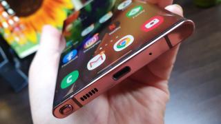 Cadou de final de an pentru posesorii de Galaxy Note 20 Ultra; Actualizarea la Android 11 se distribuie acum în România