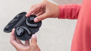 BOSE anunță căștile wireless Sport Open Earbuds; Adoptă un design deschis unic și oferă 8 ore autonomie