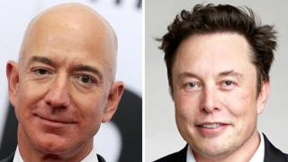 Elon Musk devine cel mai bogat om de pe Terra, depăşindu-l pe Jeff Bezos
