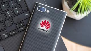 Huawei a cumpărat 90 de brevete de la BlackBerry; Iată despre ce e vorba