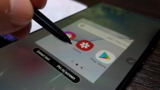Samsung Galaxy Note 10 Lite: Hardware ancorat în epoca Galaxy Note 9