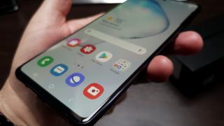 Samsung Galaxy Note 10 Lite: Conectivitate excelentă, viteze de date stabile și mari