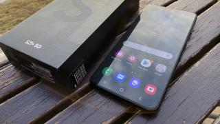 Samsung vine cu un nou update pentru Galaxy S21 în pragul lansării comerciale; Livrările încep din 29 ianuarie