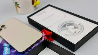 Mobicast #341: Dezbatere "Fără încărcătoare în cutie?", unboxing Galaxy S21+, LG renunţă la telefoane, smartphone nou Honor