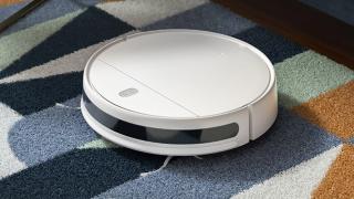 Aspiratorul robot Xiaomi Mijia G1 costă acum doar 780 lei pe TomTop și se livrează din depozit european