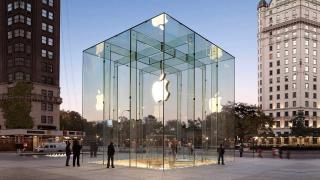 Apple a depăşit Samsung şi Huawei, devenind producătorul numărul 1 de telefoane în trimestrul 4 din 2020; Devine şi cel mai valoros brand din lume