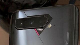ASUS ROG Phone 5 va avea și o variantă de top cu 16 GB RAM; Apare în GeekBench