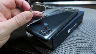 Motorola Moto G9 Power: Hardware cu două upgrade-uri, câteva downgrade-uri