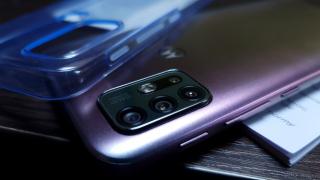 Motorola Moto G30 Unboxing: un nou început pentru seria Moto G - telefon midrange cu baterie mare, refresh rate de 90 Hz