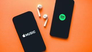 Apple oferă detalii despre posibilitatea de a schimba player-ul audio prestabil în iOS via Siri
