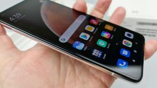 Xiaomi Mi 10T 5G: Conectivitate 5G, WiFi 5, avem de toate