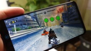 Motorola Moto G Pro: Benchmarks fără pretenţii, softul curat ajuta la fluiditate