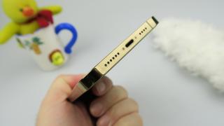 Apple iPhone 12 Pro Max: Conectivitate cu de toate, acum şi cu 5G