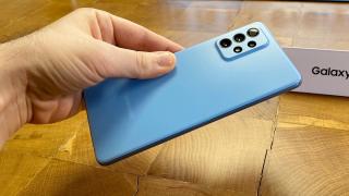 Samsung Galaxy A72 Hands On: telefonul midrange cu zoom optic mai bun decât la Galaxy S21 + alte extra-uri
