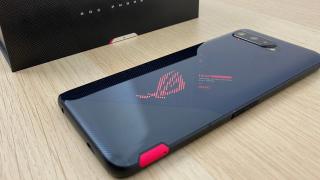 Turul Magazinelor #870: Monitor de gaming curbat la super preţ, ROG Phone 5 la precomandă, accesorii PlayStation 5