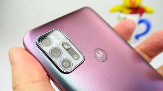 Motorola Moto G30: Camera a prins ultimul zvâc de iarnă în mod competent