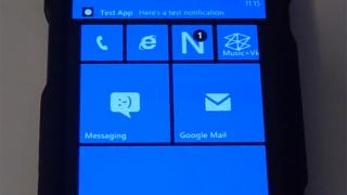 Windows Phone 7 și 8 primesc zona de notificări homebrew; Iată un demo (Video)