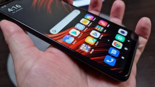 POCO M3: OS, UI, aplicaţii inspirate de iOS şi One UI