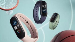 Xiaomi Mi Band 6 apare în prima fotografie reală, aduce cu predecesorul ca design