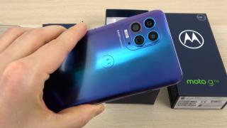 Motorola Moto G100 Unboxing: revoluţia camerei ultrawide/Macro, a USB-ului şi un nou CPU puternic (Video)