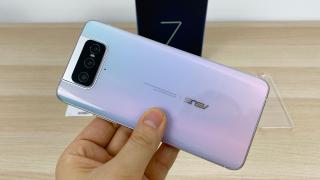 Asus Zenfone 7 și Zenfone 7 Pro sunt actualizate la Android 11; Aflăm care sunt noutățile