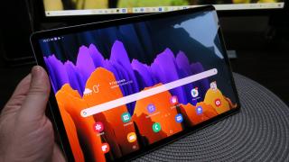Samsung Galaxy Tab S7+ 5G: Conectivitate 5G, WiFi 6, bile albe pe toată linia