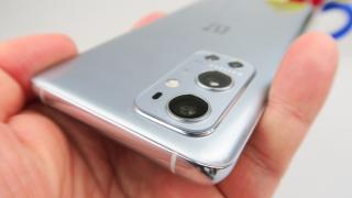 Seria de telefoane OnePlus 9 a înregistrat de trei ori mai multe precomenzi în prima zi față de seria OnePlus 8