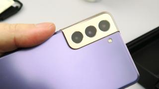 Samsung Galaxy S21 primeşte o actualizare software importantă, care aduce îmbunătăţiri camerei, security patch pe aprilie