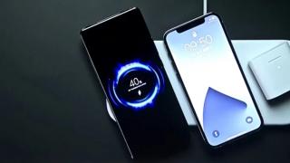 Xiaomi a lansat un încărcător wireless cu o putere de 80W și un pad de încărcare care poate alimenta 3 dispozitive concomitent